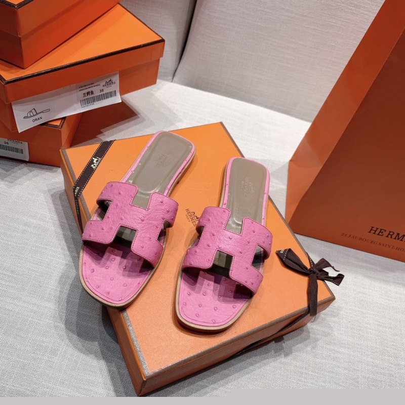 H**mes slippers